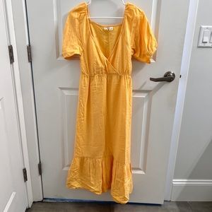 Roxy Puff Sleeve Midi Dress